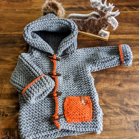 Hand knitted Dark grey coat with cape and pompom - Picture 5 of 9